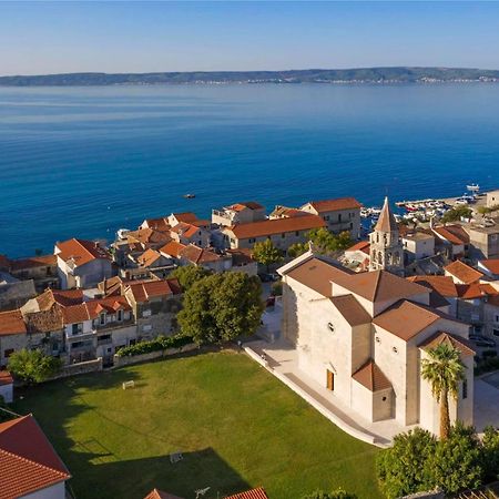 Navi Apartment Kastela Bagian luar foto