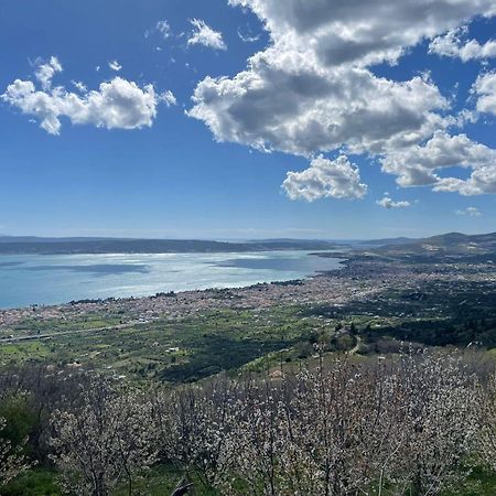 Navi Apartment Kastela Bagian luar foto
