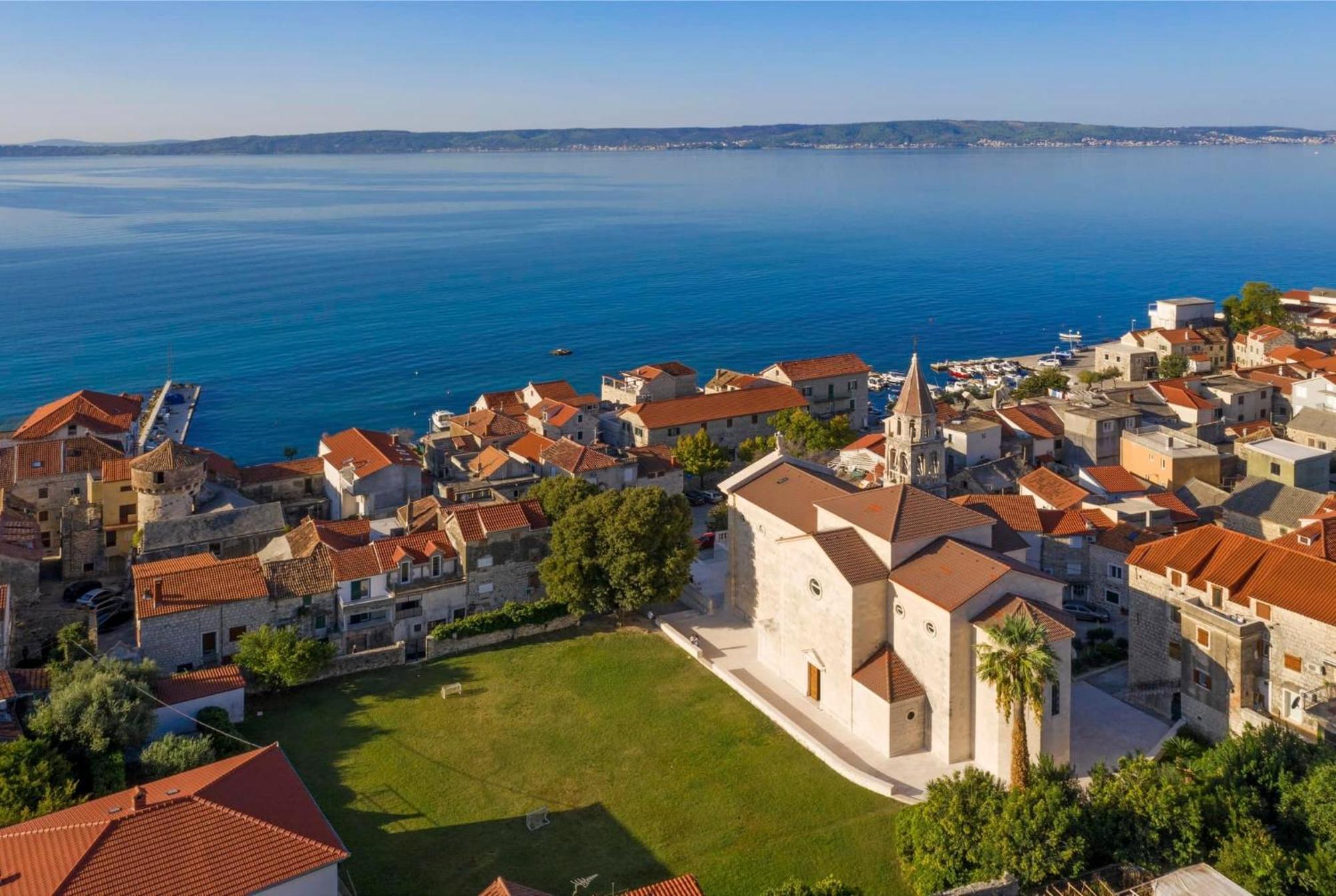Navi Apartment Kastela Bagian luar foto