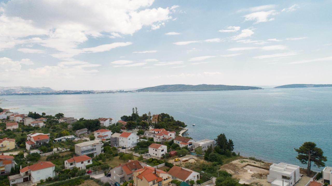 Navi Apartment Kastela Bagian luar foto