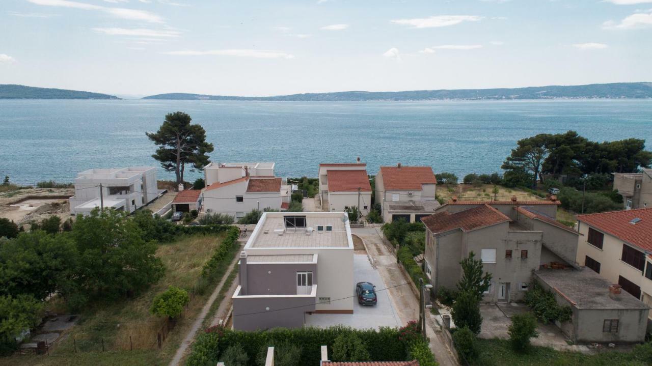 Navi Apartment Kastela Bagian luar foto
