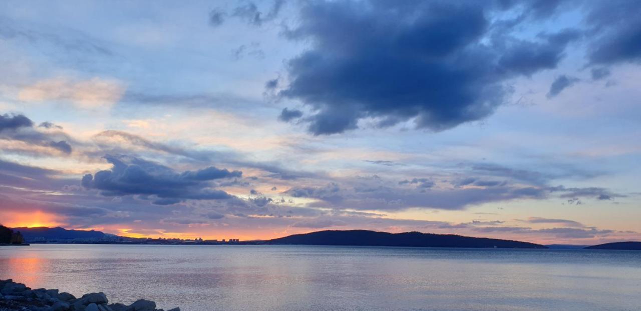 Navi Apartment Kastela Bagian luar foto