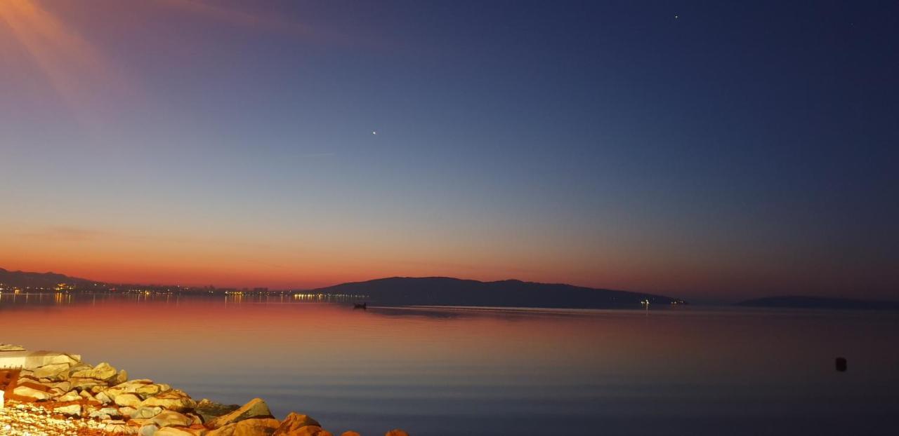 Navi Apartment Kastela Bagian luar foto