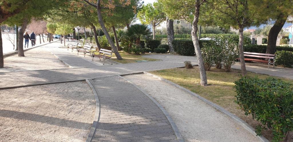 Navi Apartment Kastela Bagian luar foto